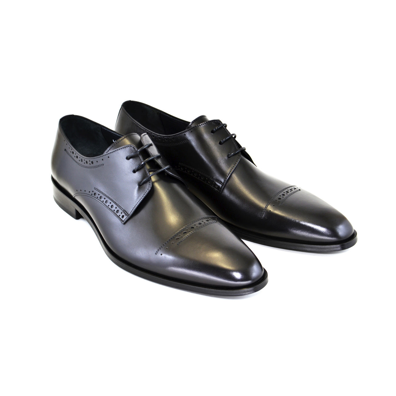 Corrente 4766 Perforated Cap Toe Lace Up - Black