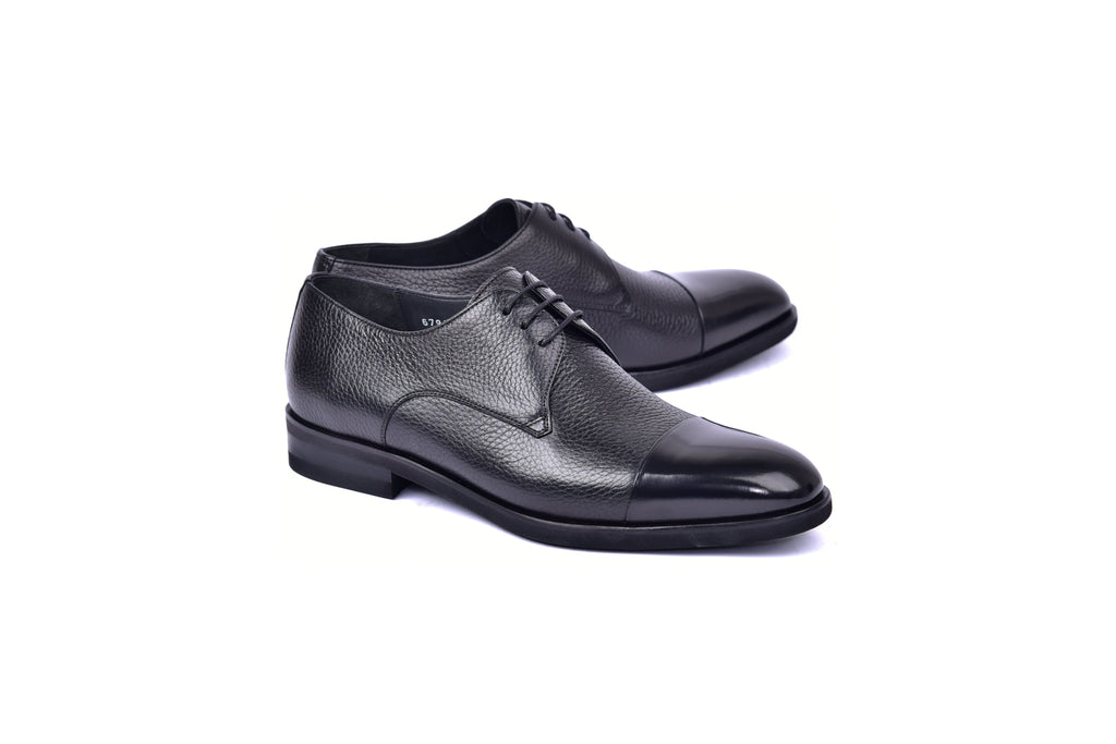 C001105-6793 Cap Toe Deer Skin- Black
