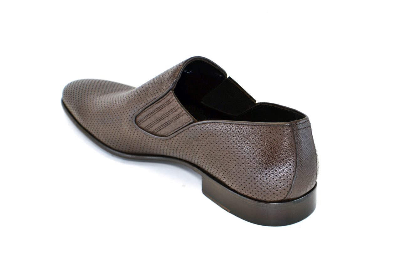 Corrente 3804 Perforated Plain Loafer - Brown