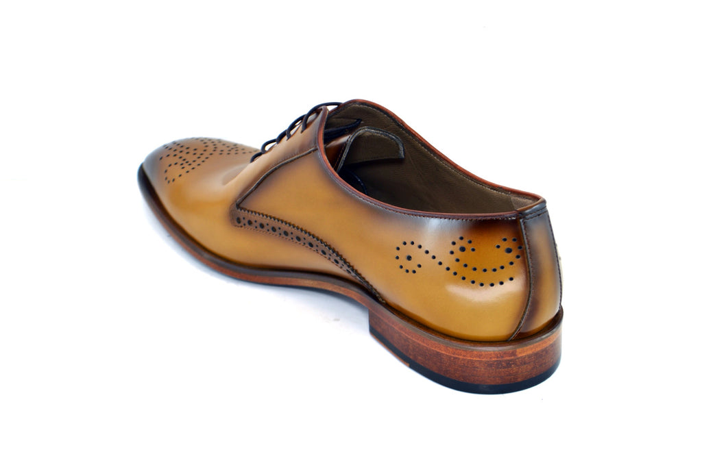 Corrente 5125 Medallion Toe Perforated Lace Up - Camel